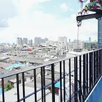 Mestyle Garage Hotel